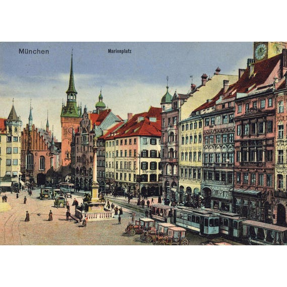 Postcard. Munich Marienplatz around 1915