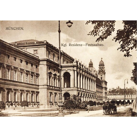 Retro postcard / Munich / royal residence / ballroom building