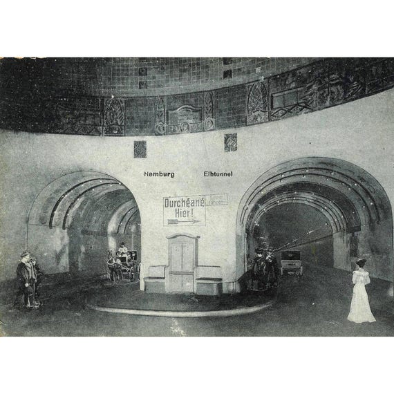 Postcard. Hamburg. Elbe Tunnel
