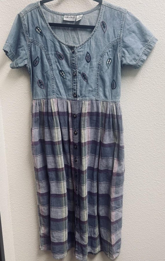jane ashley denim dress Jane Ashley Denim Midi Dress Large Embroidered Paisley Button Front Pockets