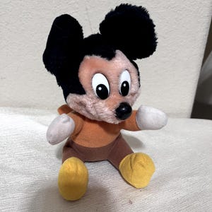 Vintage 1984 Disney Mickey Mouse Christmas Carol Plush Bob Cratchit Hardees 8" image 2