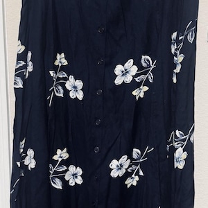 Vintage 90s Expressions Romantic Navy Blue Skirt Floral sz L Midi button down