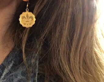 Antique Fleur de Lis dangle