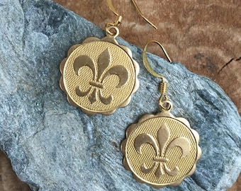 Antique Fleur de Lis dangle