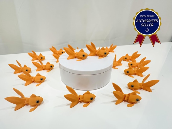 Flexi Goldfish Articulated Fidget | Flexi Figurine | 3 Sizes 3 to 7 In | Colored Figure | 3D Printed | Decor | Cute Art | Goldfish | Gifts