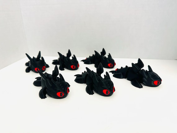 Flexi Toothless | Red Eyes | 4 Inches | Colored Figurine Flexi | 3D Printed | Decor | Cute Art |  Flexi Gifts |