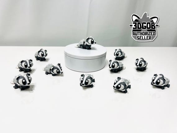 3D Printed High Details Articulated Flexi Badger Fidget - Eco-Friendly PLA Decor