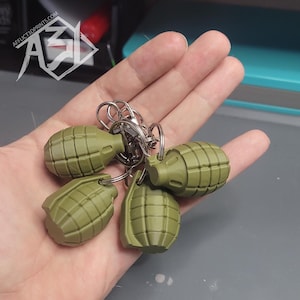 Llavero con granada / Recuerdo militar coleccionable impreso en 3D / EDC / Amuleto para bolso