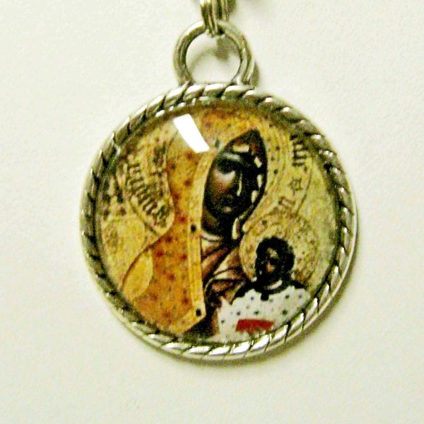 Black Madonna and child pendant and chain - AP05-055