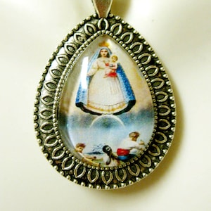 Virgen De La Caridad Del Cobre pendant with chain - AP15-044