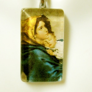 Madonna of the streets pendant with chain - GP09-016