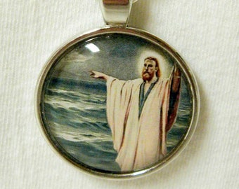 Christ walking on water pendant with chain - AP05-007