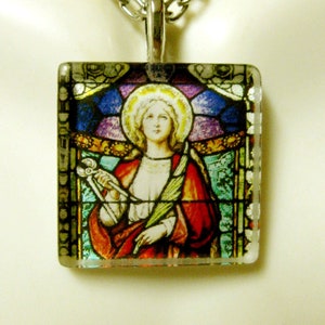 Saint Agatha, patron saint of nurses and breast cancer pendant with chain - GP02-190