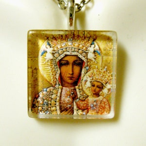 Black Madonna and child pendant with chain -  GP02-198