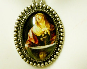 Saint Veronica pendant and chain - AP05-487