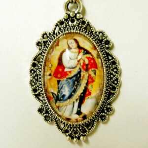 Immacolata concezione pendente con catena - AP04-244 - scuola di Cusco
