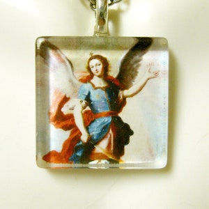 Erzengel Michael Anhänger mit Kette - GO02-195