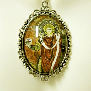 Archangel Raphael, the healer, pendant and chain - AP09-057