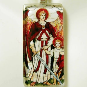 Archangel Raphael glass pendant with chain - GP01-276