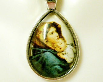 Madonna of the streets teardrop pendant and chain - AP02-109