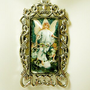 Angel with cherubs pendant with chain - AP12-328
