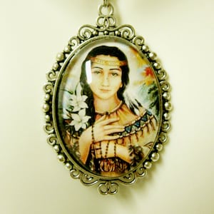 Saint Kateri Tekakwitha pendant and chain - AP09-279
