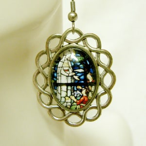 Our Lady of Fatima stained glass window earrings - AP07-231