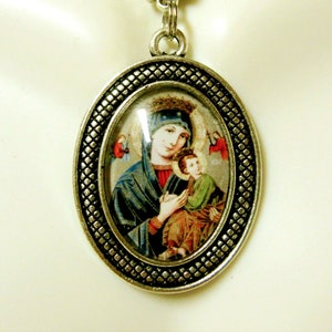 Our Lady of Perpetual Help pendant and chain - AP05-313