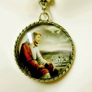 Christ on the mount of olives pendant and chain - AP26-265