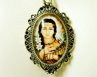 Saint Kateri (Catherine) Tekakwitha pendant with chain - AP04-396