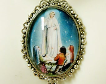 Our Lady of Fatima necklace - AP09-198