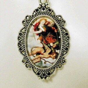 Archangel Michael pendant with chain - AP04-372