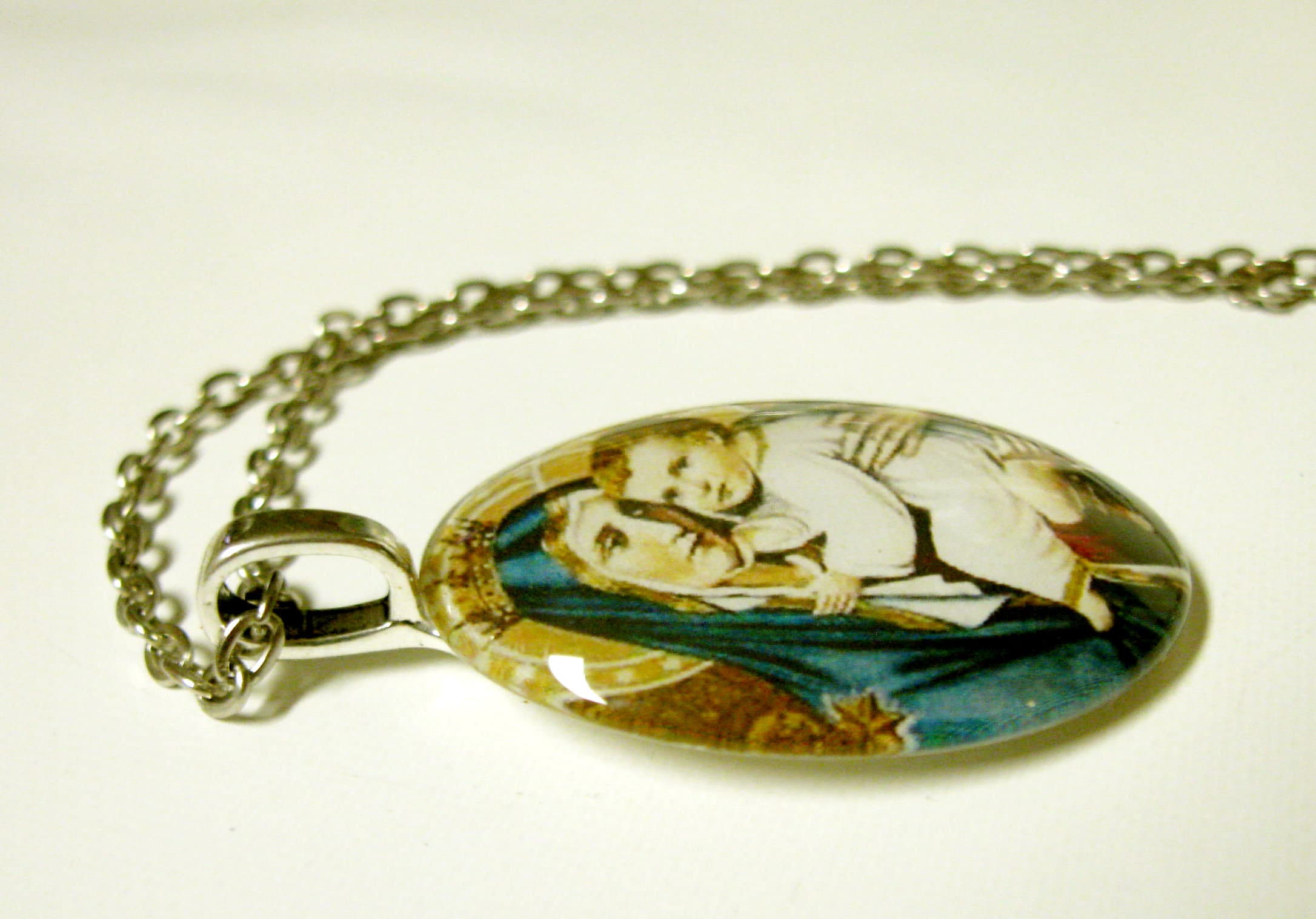 Our Lady of Mount Carmel Pendant With Chain - GP04-040 Cameo Style - Etsy