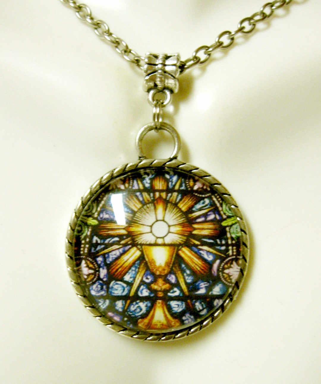 Window Pendant Eucharist Stained Glass Window Pendant and Chain - AP26-331 - Etsy