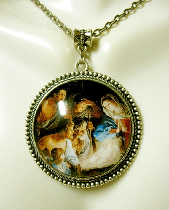 Nativity Pendant and Chain AP25-103