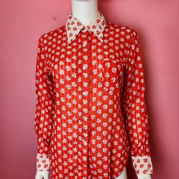 Size Medium | Vintage 1970's Dagger Collar Red and White Four Leaf Clover Button Up Blouse by Albert Lewis