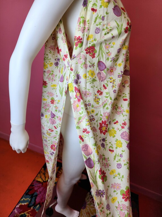 Size Small to XL | Vintage 1960's Floral Open Sid… - image 6