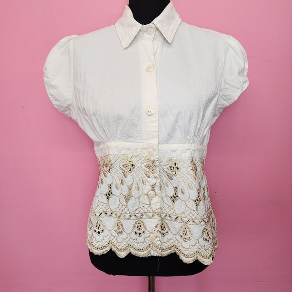 Vintage 1970's Cream Mexican Button Up Blouse with Embroidered Detail