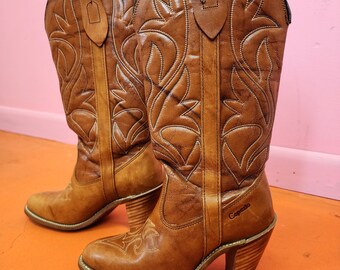 Size 5.5 Women's | Vintage 1970's Capezio Cognac Heeled Cowboy Boots