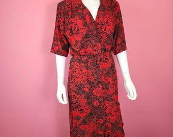 Size XS Vintage 1980's 1990's Red and Black Rose Patterned Rayon Shirt Dress
