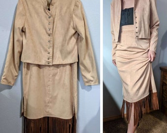 Conjunto vintage de blazer y falda de ante sintético estilo western de principios de los 80 con flecos / Talla pequeña a mediana