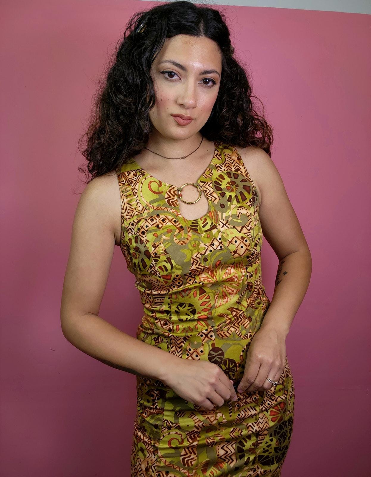 60s bodycon dress Holiday Dress Off The-Shoulder Velvet Midi Dress in Burgundy Size:M main image 0