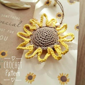 Crochet Sunflower Amigurumi Decoration | Flower Ornament Pattern | Handmade Gift for Her | Spring Home Decor | Car Mirror Hanging Swing