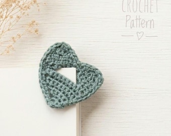 Crochet Bookmark | Easy Beginner Crochet Pattern | Cute Gifts for Book Lovers | Heart Corner Book Mark | Digital PDF | Valentines Day Gift