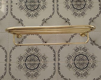 Towel Rack Brass Wall Mounted – Handcrafted Retro Rail with Brackets for Bathroom & Kitchen Storage