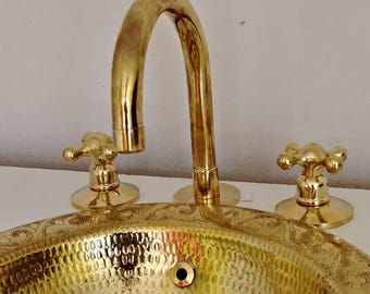 Antique Brass Bathroom Faucet Set: 3-Piece Vintage Gold Tap
