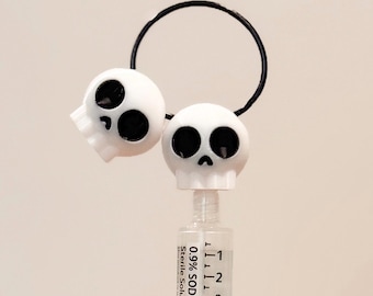 Cute Skull Syringe and Flush Keeper – Badge Reel Accessory