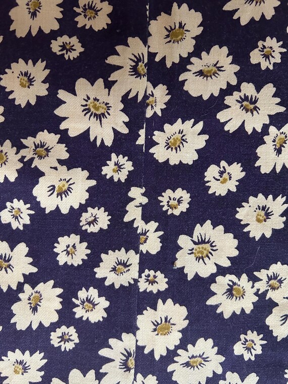 1990’s Daisy Print Collared Midi Dress - image 5