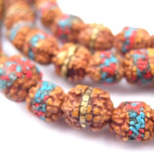108 cuentas de oración de Rudraksha con incrustaciones - Cuentas étnicas de madera - Malas - Materiales para bisutería - Cuentas para meditación ** (WOD-RND-BRN-279)