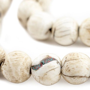 Inlaid Round Naga Conch Shell Beads, 14mm, 25 Inch Strand, Artisan Jewelry Supplies from Nepal